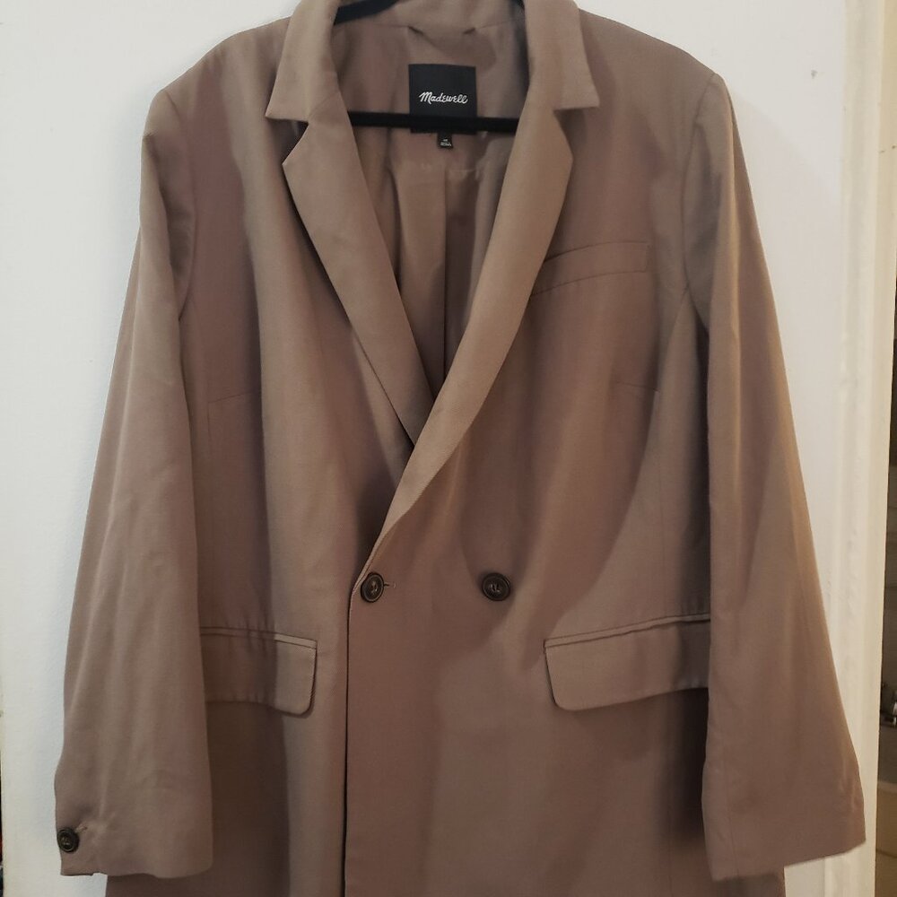 Madewell Drapeweave Caldwell Double Breasted Blazer in Castle Rock Brown Tan